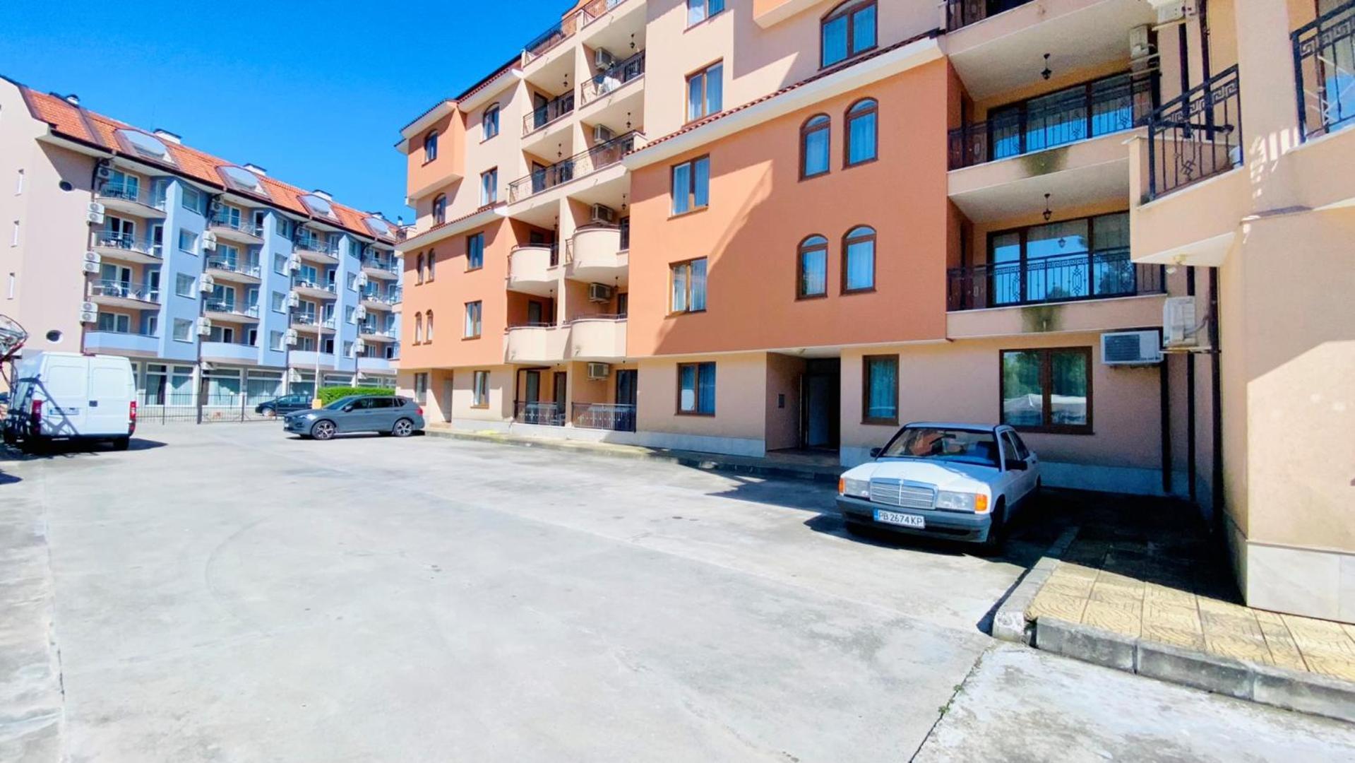 Bratanov Summer Apartment サニービーチ エクステリア 写真
