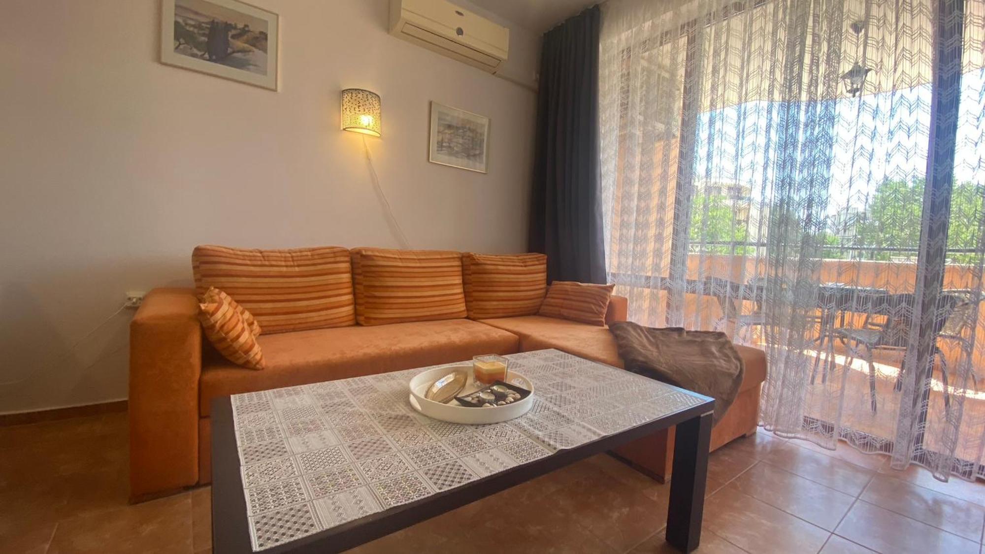 Bratanov Summer Apartment サニービーチ エクステリア 写真
