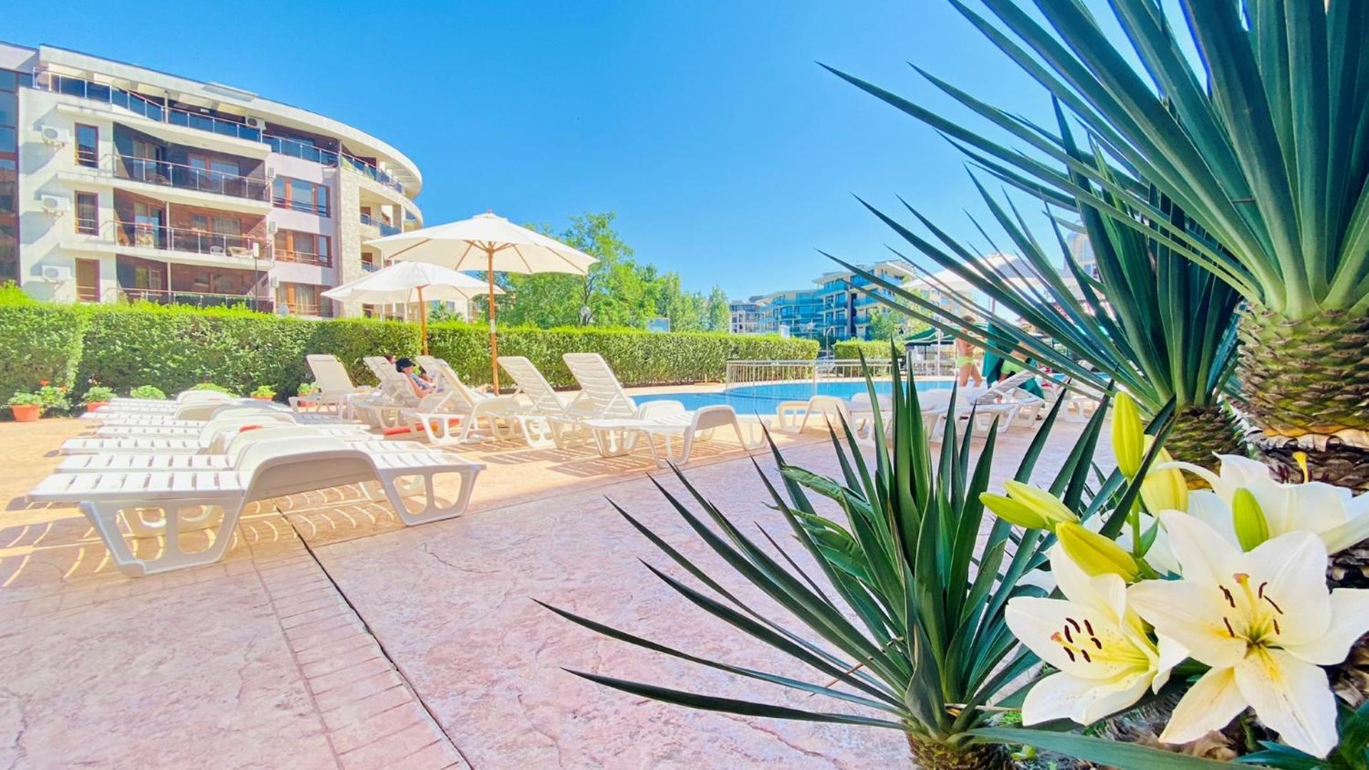 Bratanov Summer Apartment サニービーチ エクステリア 写真