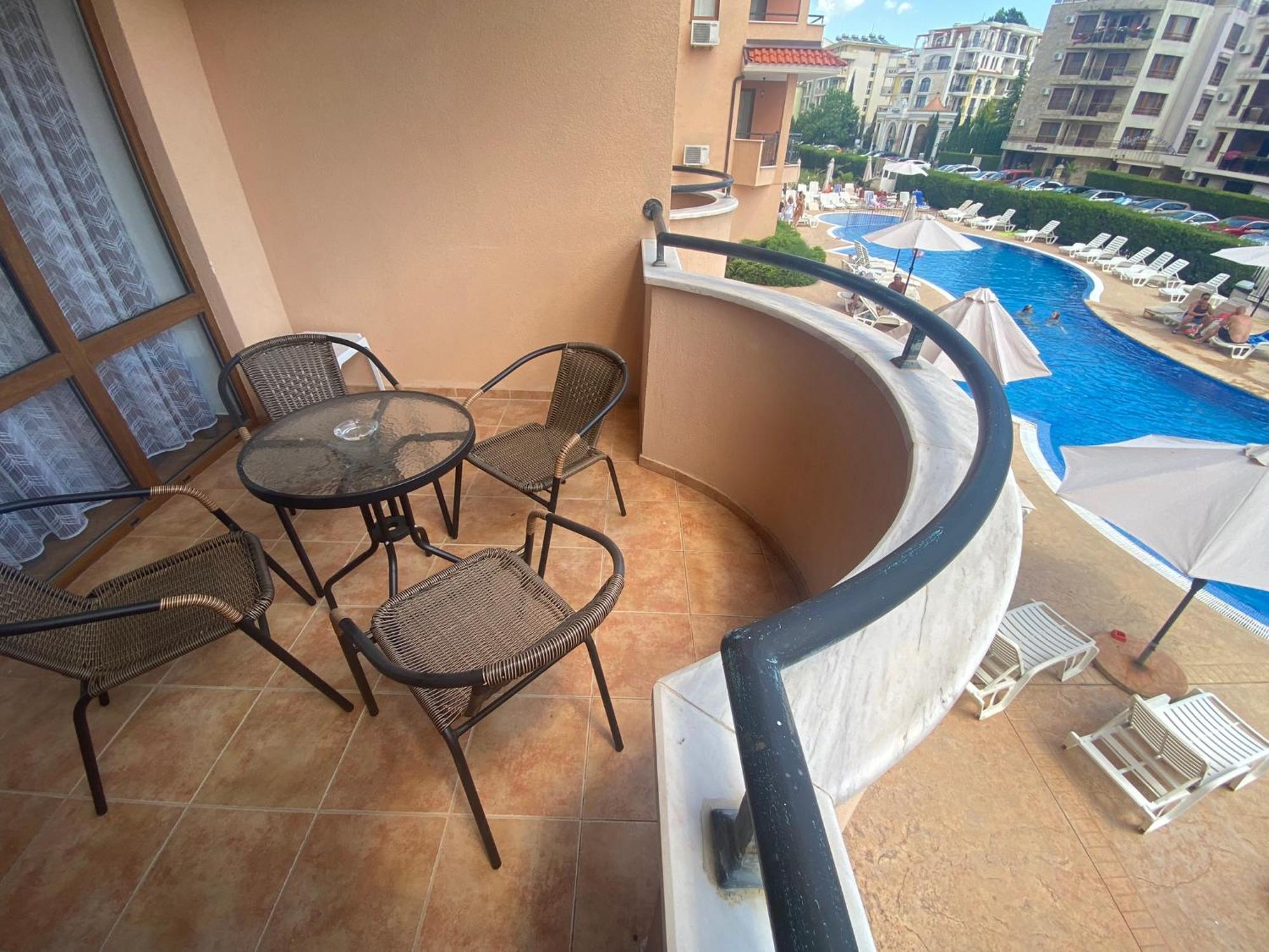 Bratanov Summer Apartment サニービーチ エクステリア 写真
