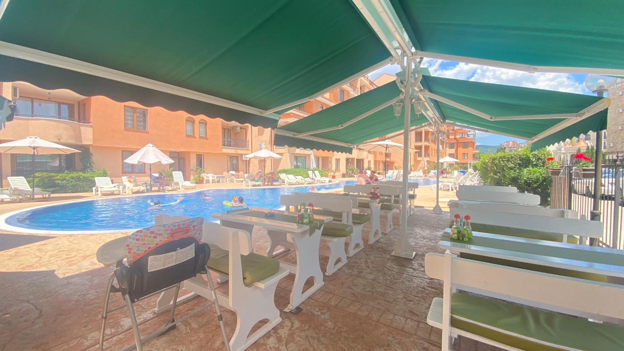 Bratanov Summer Apartment サニービーチ エクステリア 写真