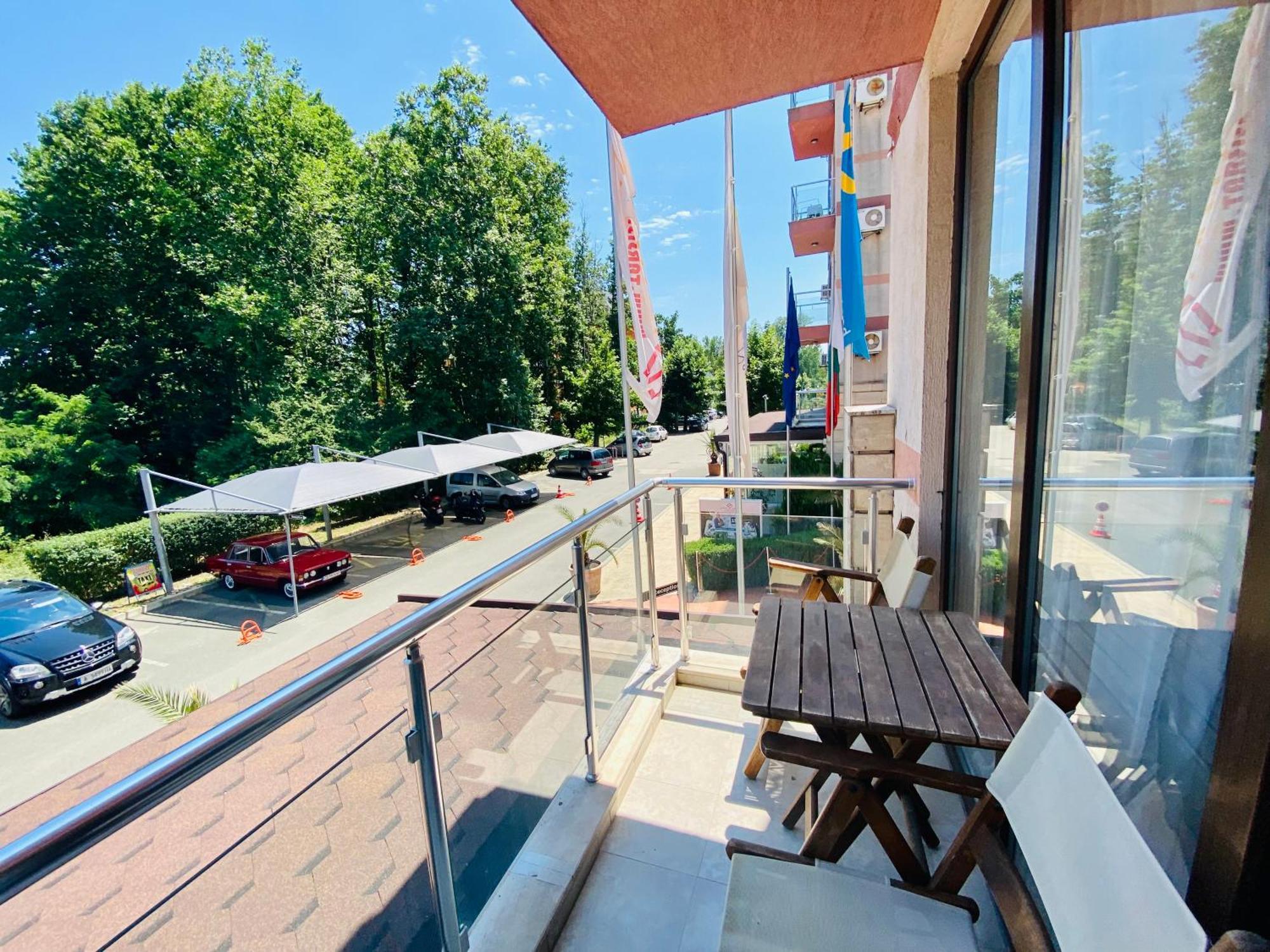 Bratanov Summer Apartment サニービーチ 部屋 写真